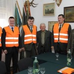 Lovački savez BPŽ primio od Županije donaciju reflektirajućih prsluka