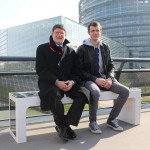 Solarna klupa Ivana Mrvoša prvi put izložena u Europi – ispred Europskog parlamenta