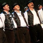 52. BRODSKO KOLO: Najbolje folklorne pjevačke skupine čuvaju od zaborava izvorno slavonsko folklorno pjevanje