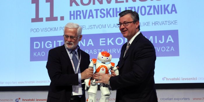 Premijer Orešković izvoznicima: cilj je podići gospodarski rast iznad 2,5 posto