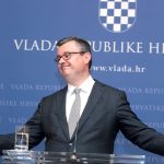 Premijer Orešković: ‘vjerujem da Karamarko nije naštetio interesima Hrvatske, ja ću formirati tim za INA-u’
