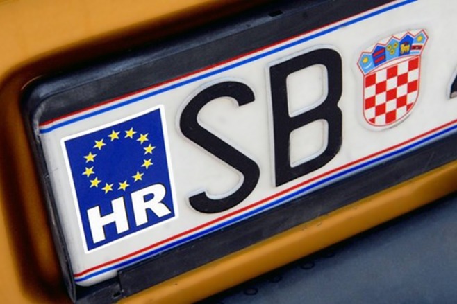 Od 4. srpnja nove registracijske pločice s EU logom