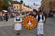 Svečano zatvorene 51. Vinkovačke jeseni: sve bogatstvo hrvatske tradicijske baštine