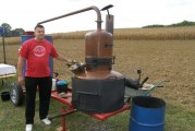 9. RAKIJADA – David Ergotić iz Velike Kopanice najbrži u ispijanju rakije!