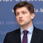 Ministar Zdravko Marić: “plaće će rasti od 1. siječnja, a porez na nekretnine uvodimo 2018.”