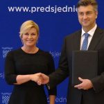 Predsjednica RH uručila Andreju Plenkoviću mandat za sastav nove Vlade