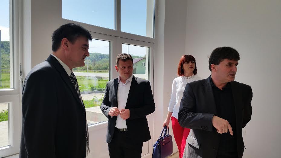 Pomoćnik ministra obrazovanja Momir Karin u radnom posjetu općini Podcrkavlje