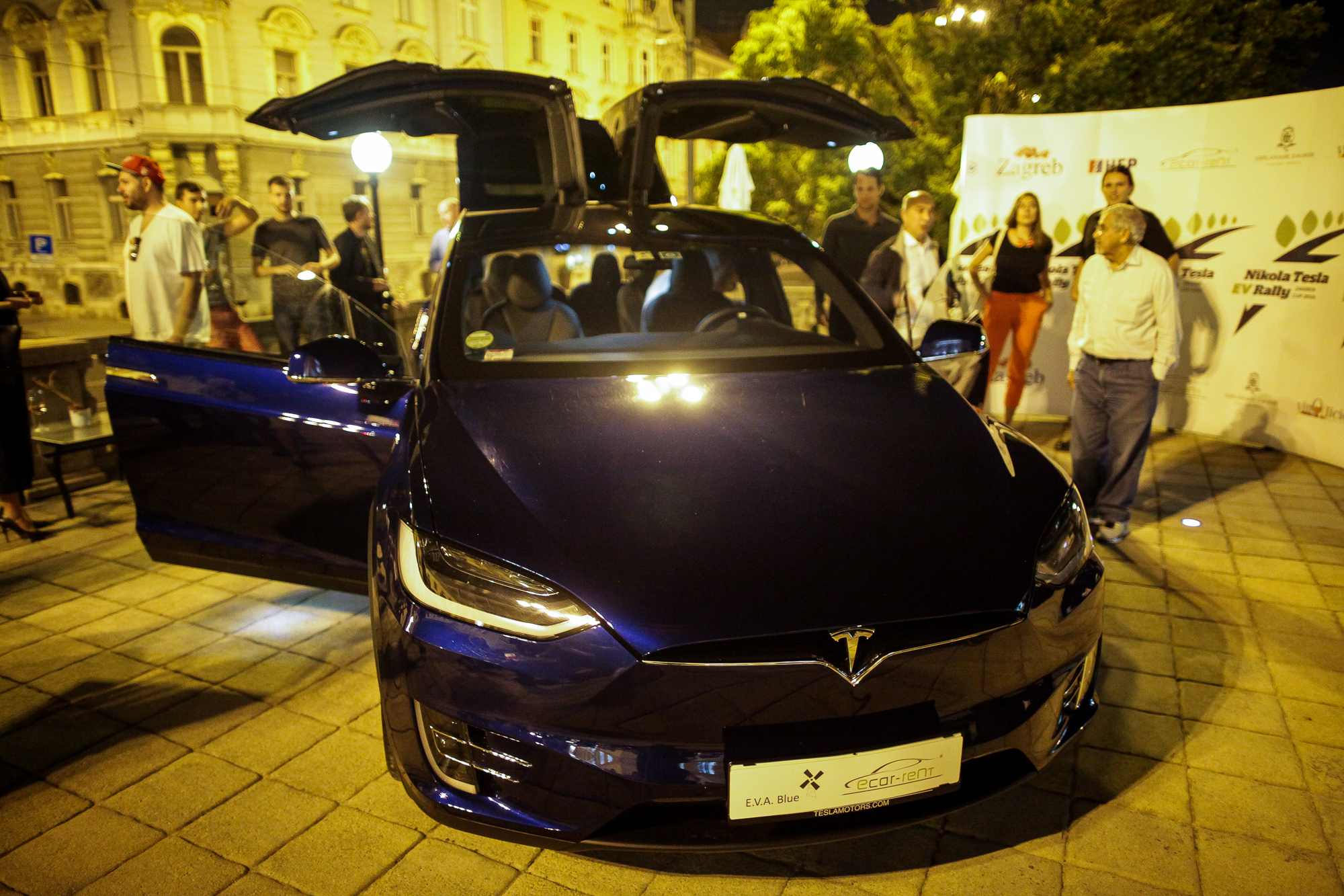 Premijera Tesle X, najnovijeg tehnološkog dostignuća u svijetu automobila
