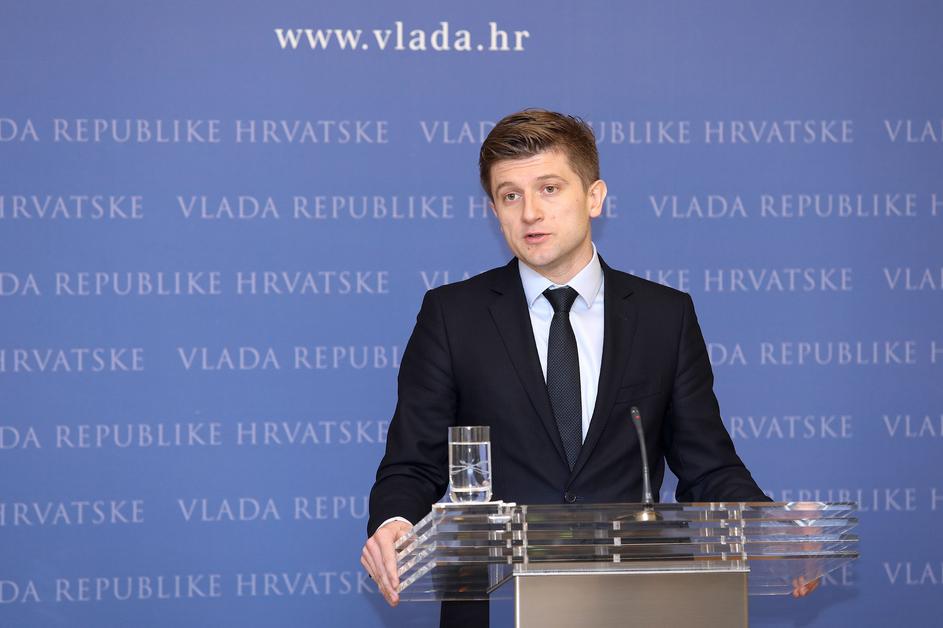Ministar Marić još jednom pojasnio poreznu reformu; PDV se neće smanjivati na 24 posto