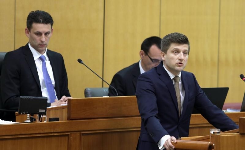 Zdravko Marić ostaje ministar financija, Božo Petrov podnio ostavku na dužnost predsjednika Sabora